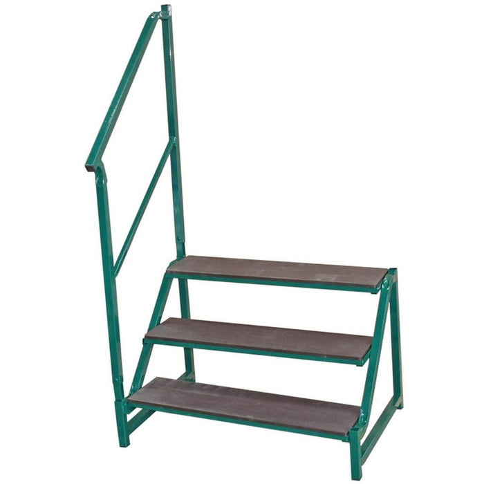 Free-Standing 3 Tread Step Green