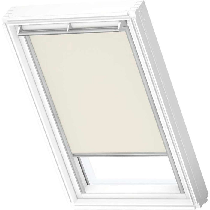 Velux Window Blackout Blind FK06 1085S in Beige (660mm x 1180mm)