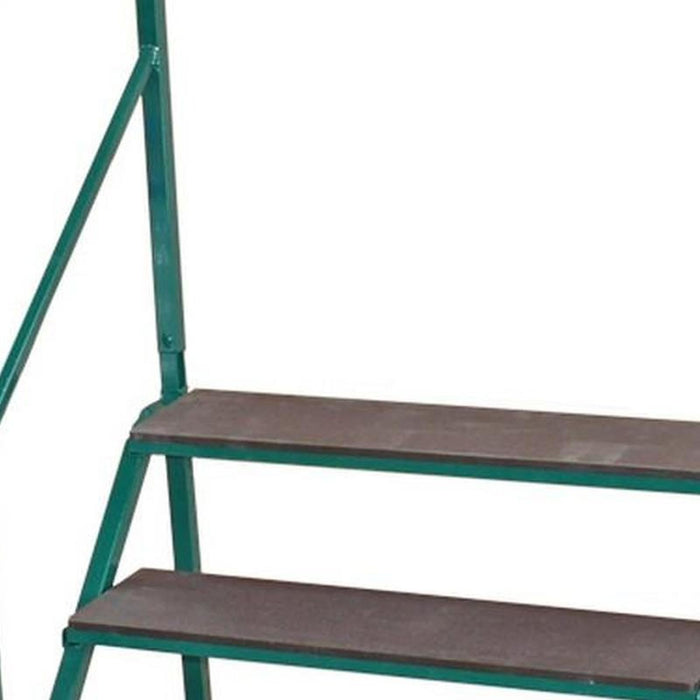 Free-Standing 3 Tread Step Green