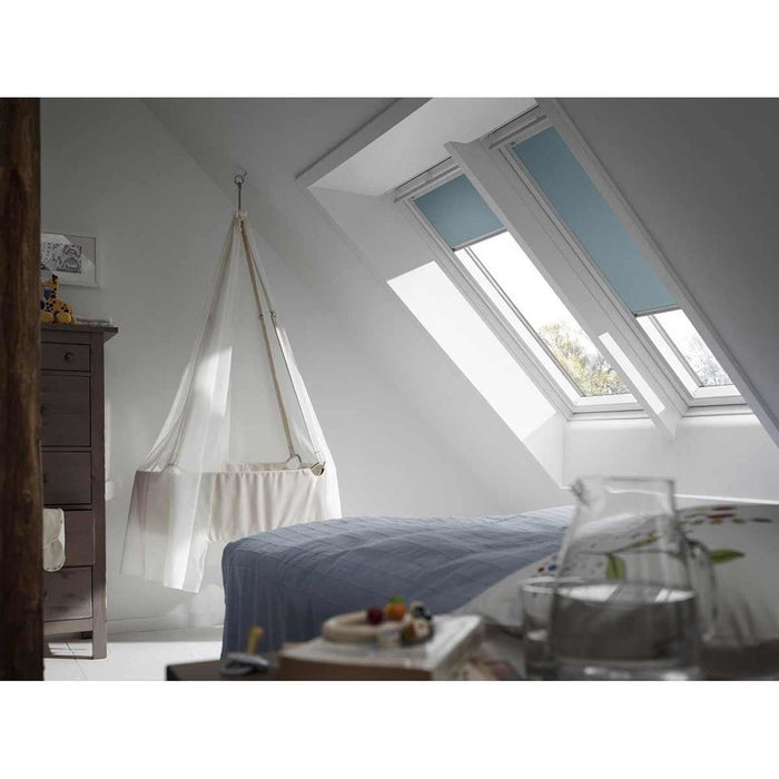 Velux Roof Window GGU CK04 in White (550mm x 980mm)