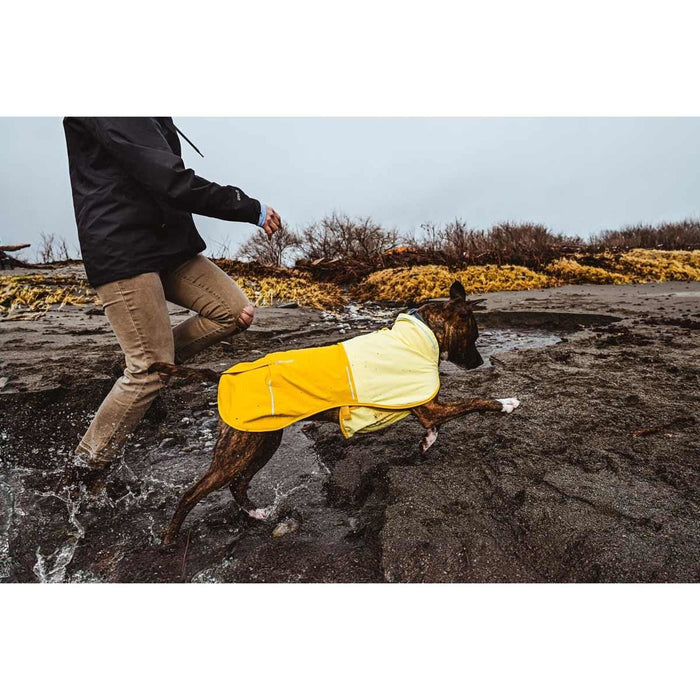 Ruffwear Sun Shower� Dog Raincoat in Mineral Yellow (Medium)