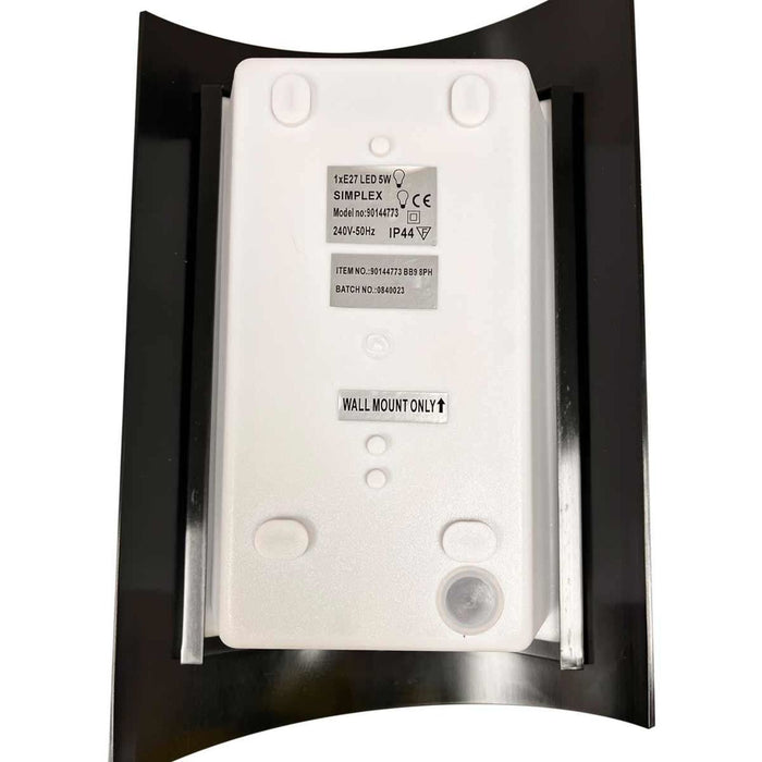 Farnham Polycarb Outdoor Wall Light with LED Bulb (Fitted to Willerby)